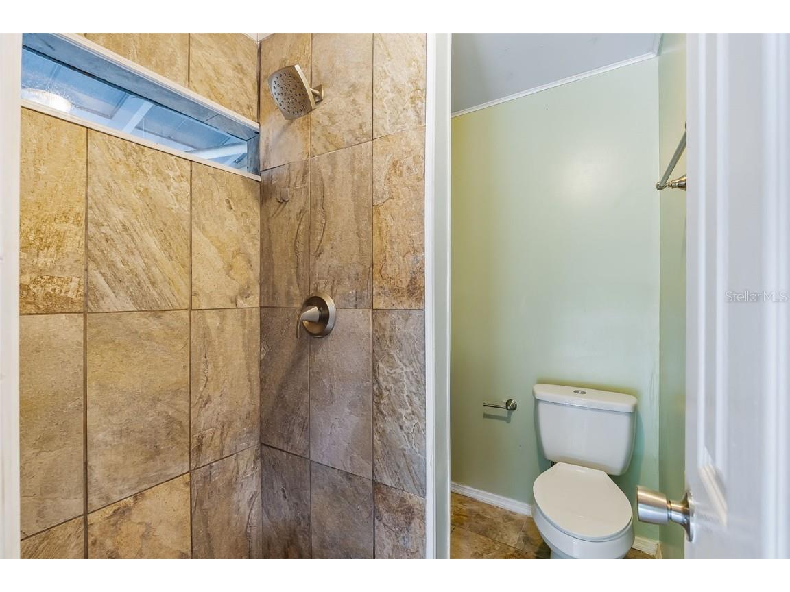 1636 NW 8th Avenue Gainesville FL 32603 GC533324 image39