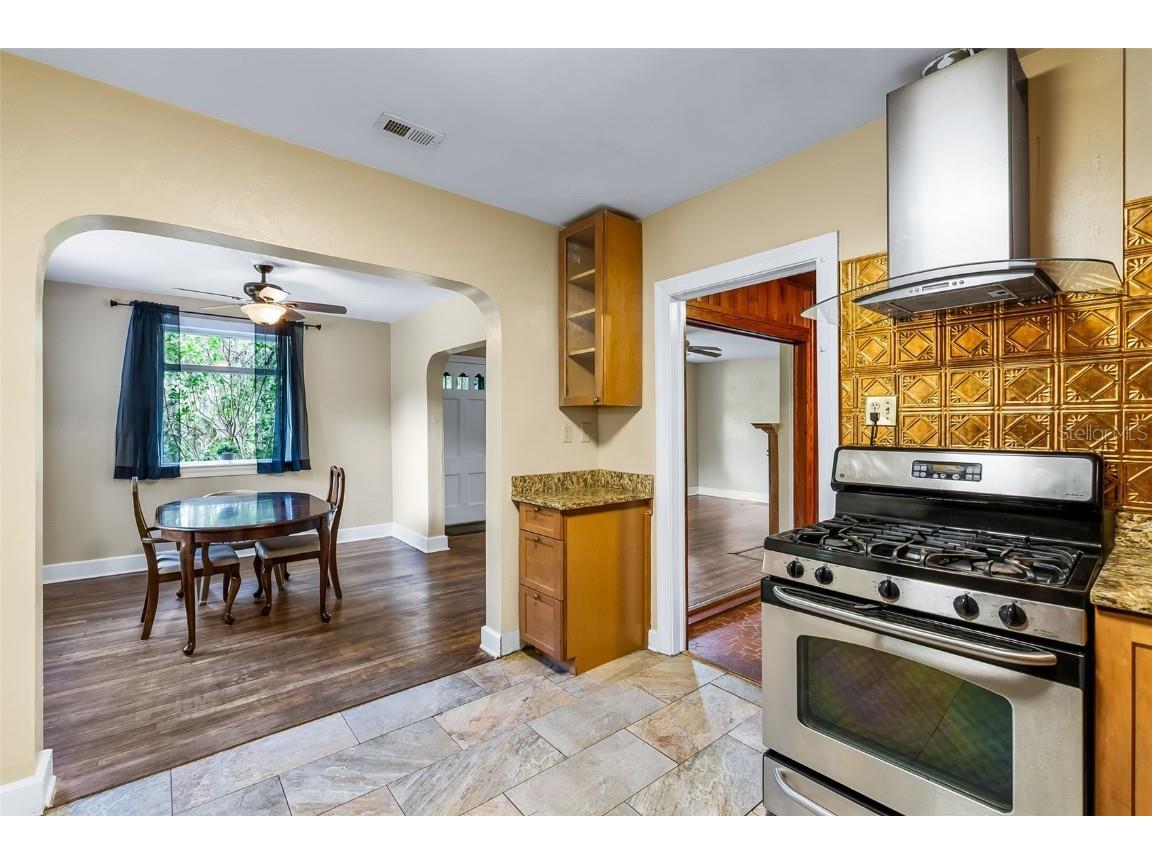 1636 NW 8th Avenue Gainesville FL 32603 GC533324 image9