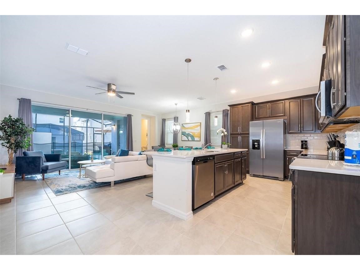 1636 Tropical Palms Circle Kissimmee FL 34747 S5140358 image10