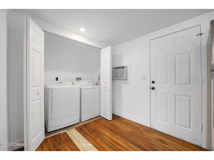 1636 Valencia Avenue Daytona Beach FL 32117 V4944418 image10