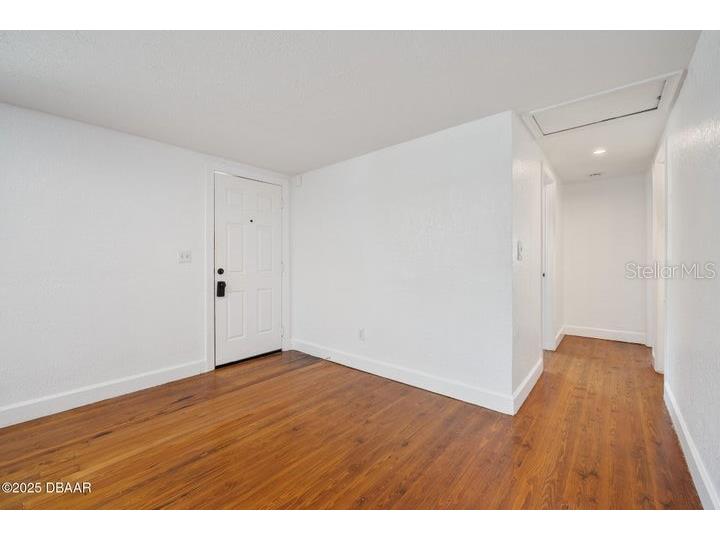 1636 Valencia Avenue Daytona Beach FL 32117 V4944418 image3