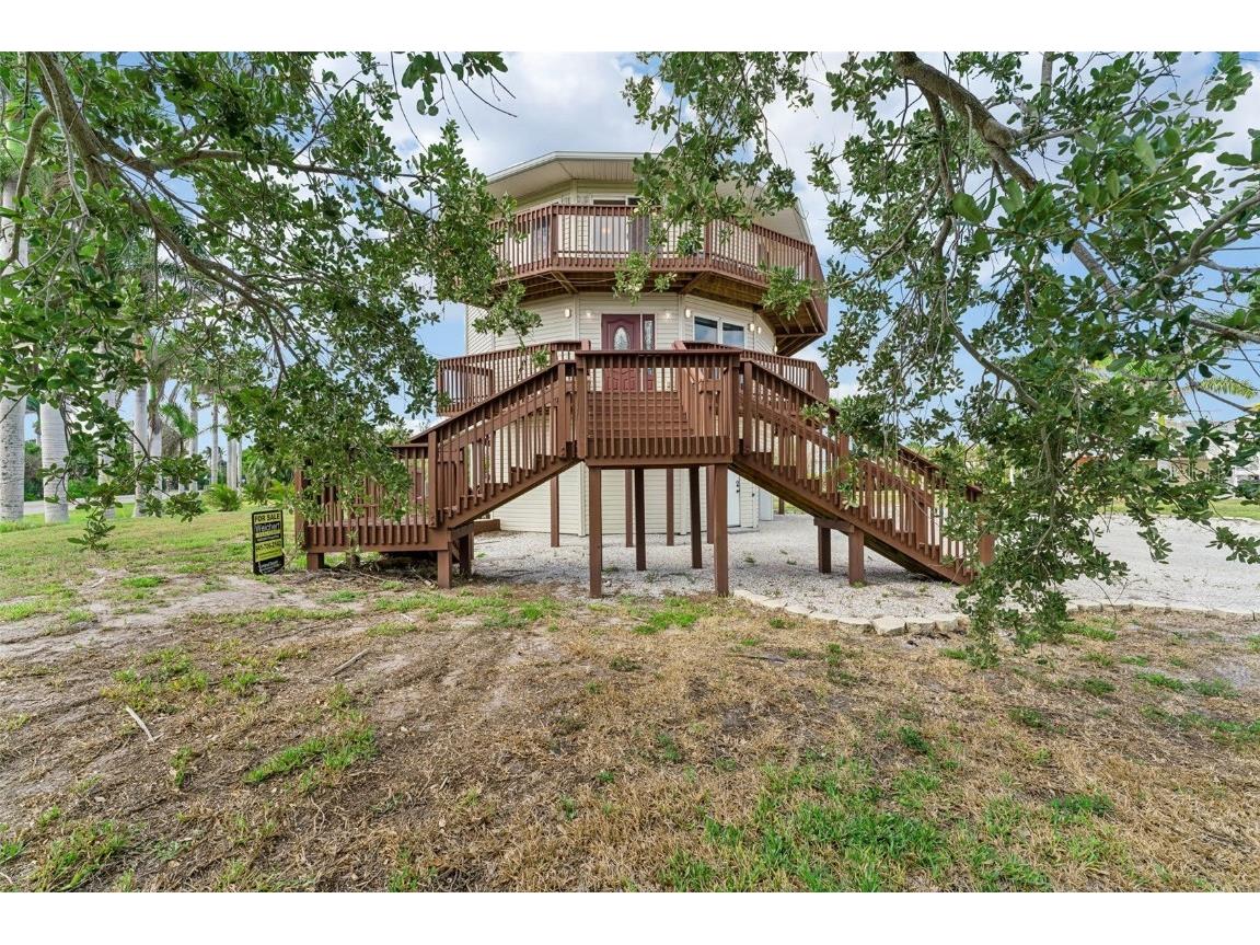 16361 Stringfellow Road Bokeelia FL 33922 - CHARLOTTE HARBOR A4612212 image1