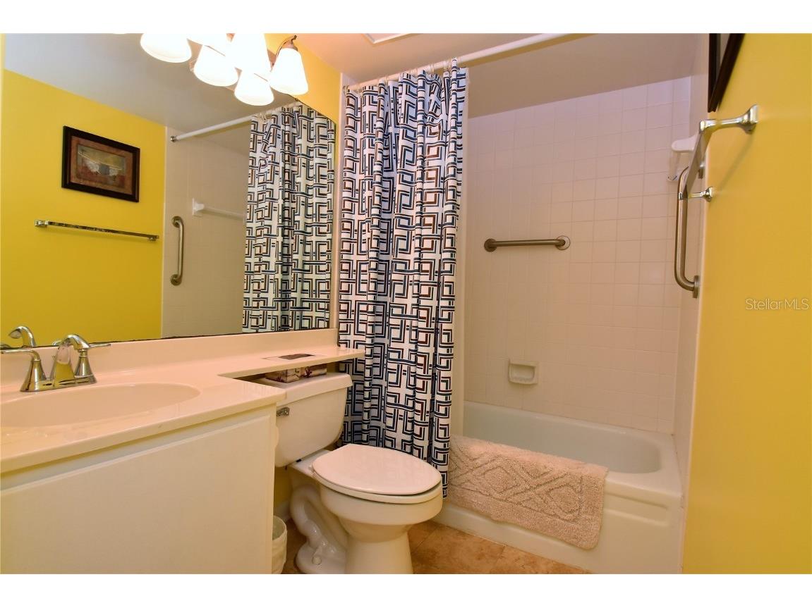 1637 Brookhouse Court #BR243 Sarasota FL 34231 A4559047 image11