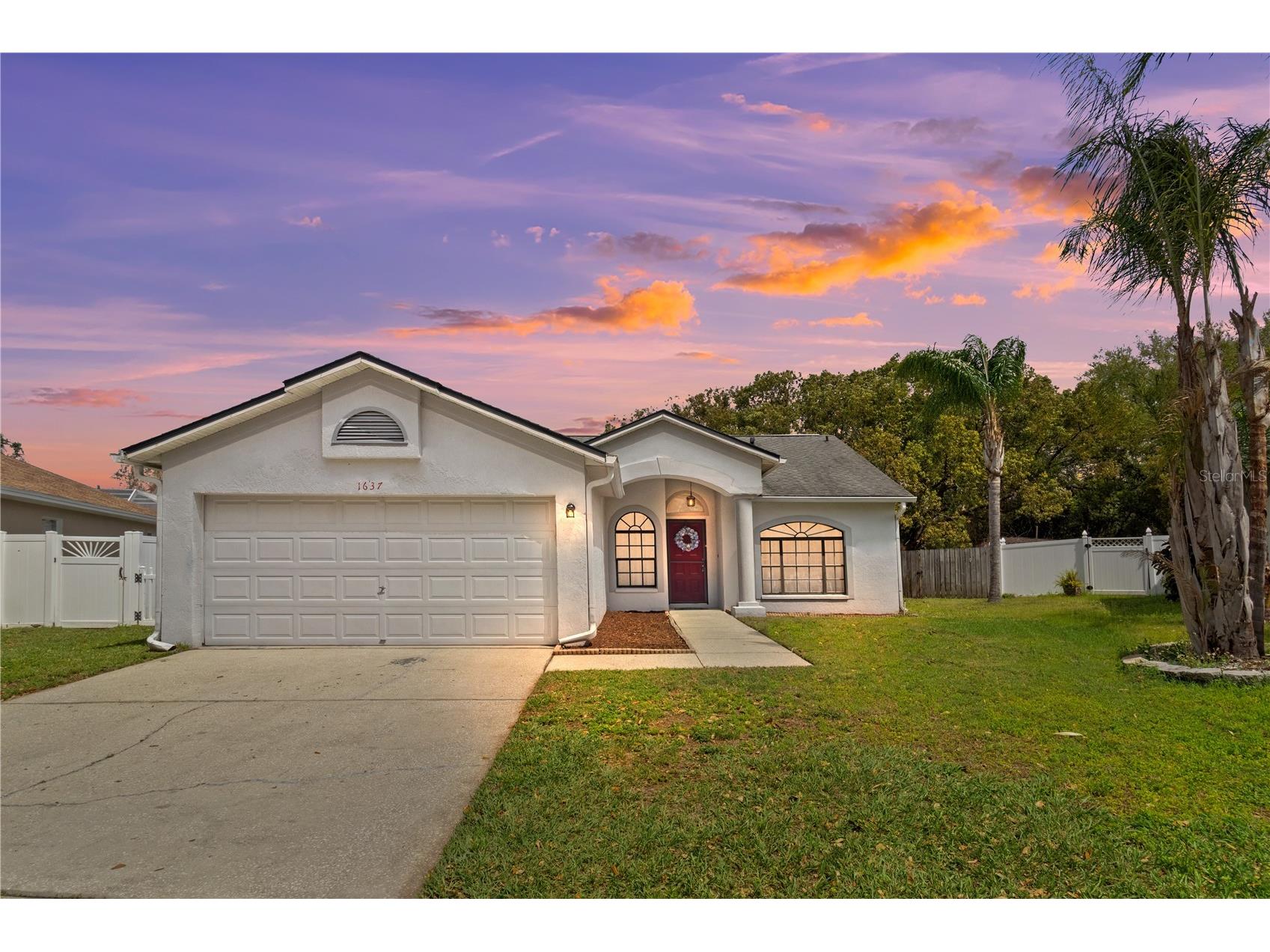 1637 Elk Spring Drive Brandon FL 33511 TB8487015 image1