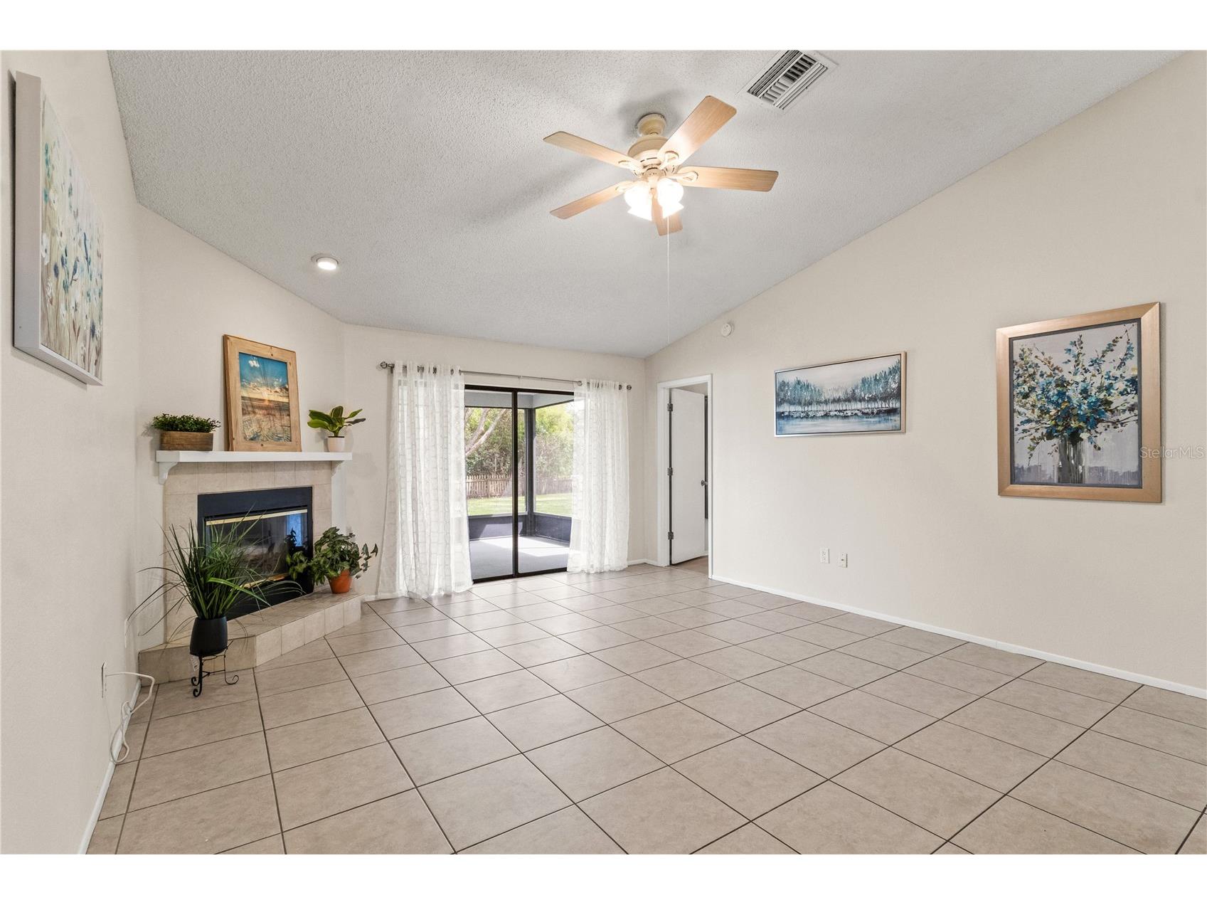 1637 Elk Spring Drive Brandon FL 33511 TB8487015 image10