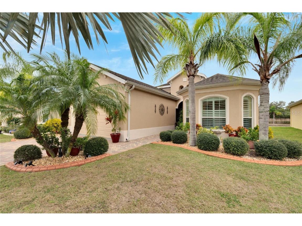 1637 Emerald Dunes Drive Sun City Center FL 33573 T3498350 image1