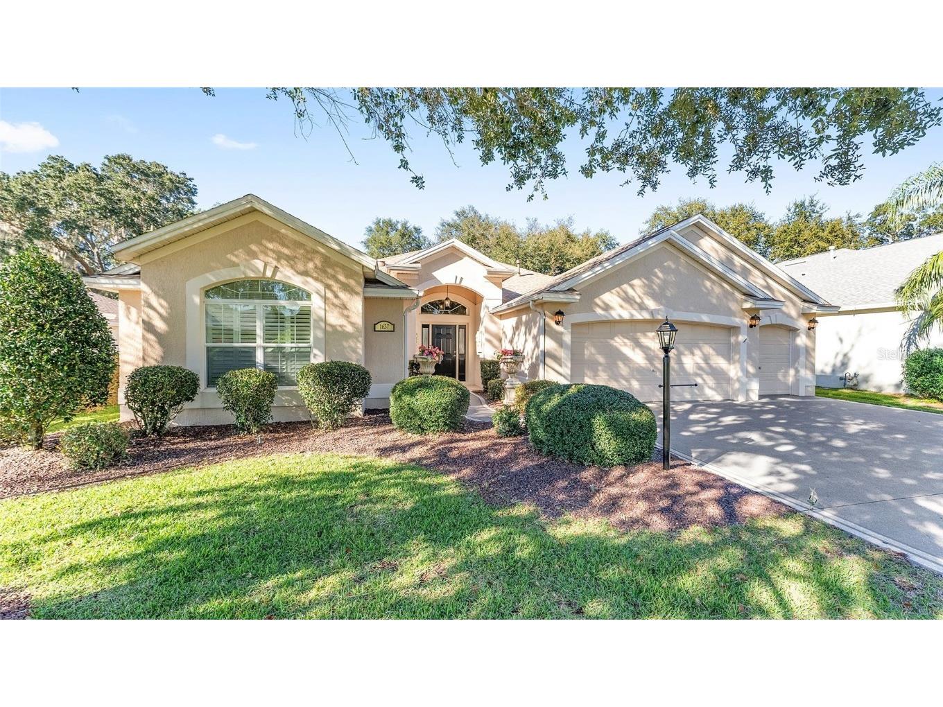 1637 Hartsville Trail The Villages FL 32162 G5088055 image1