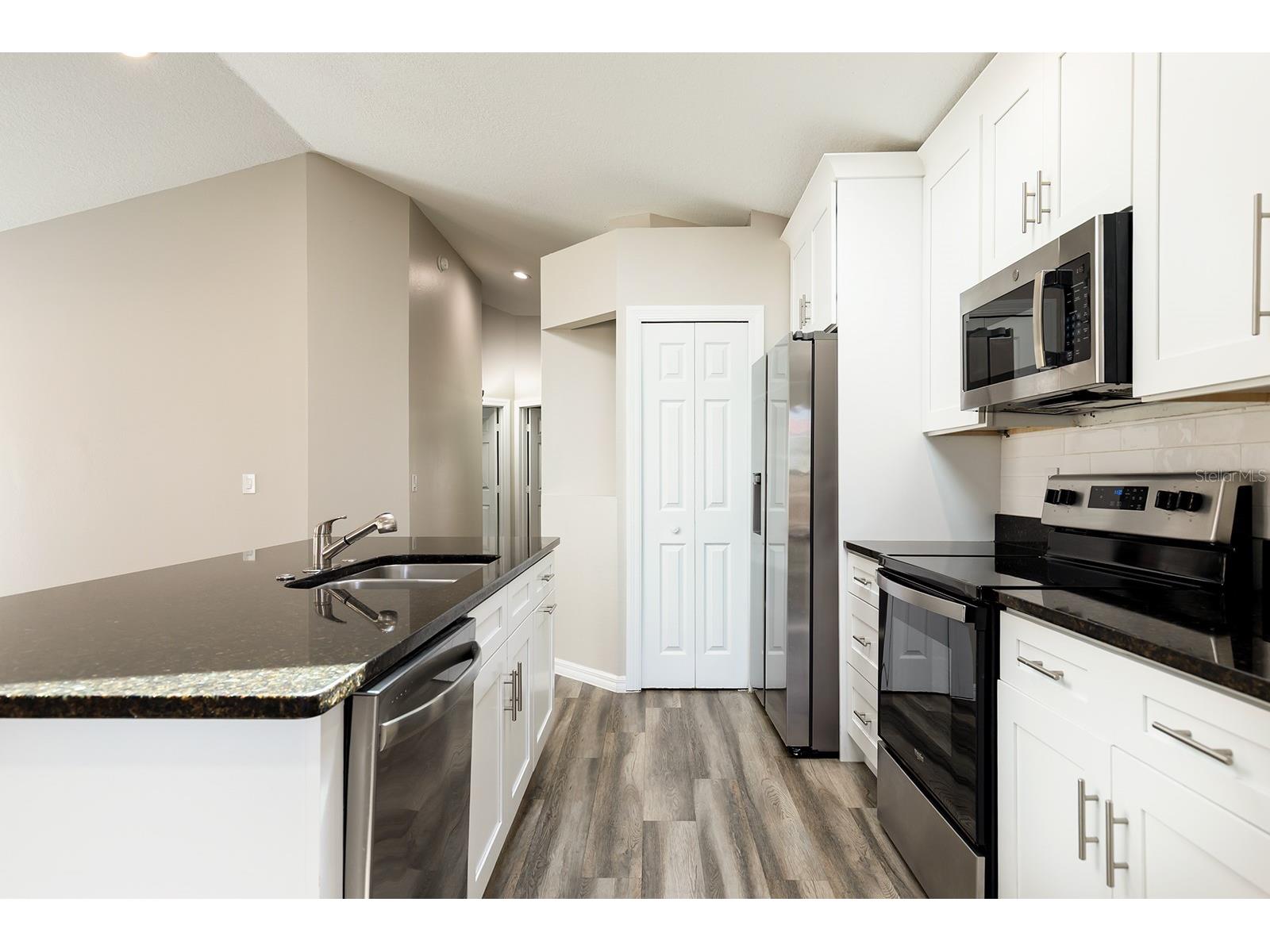 1637 N Lakewood Avenue Ocoee FL 34761 O6397912 image14