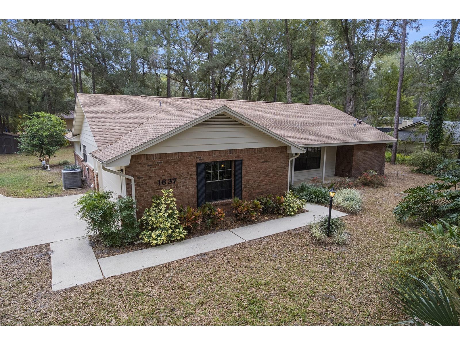 1637 Red Mangrove Drive Deland FL 32724 O6377624 image1
