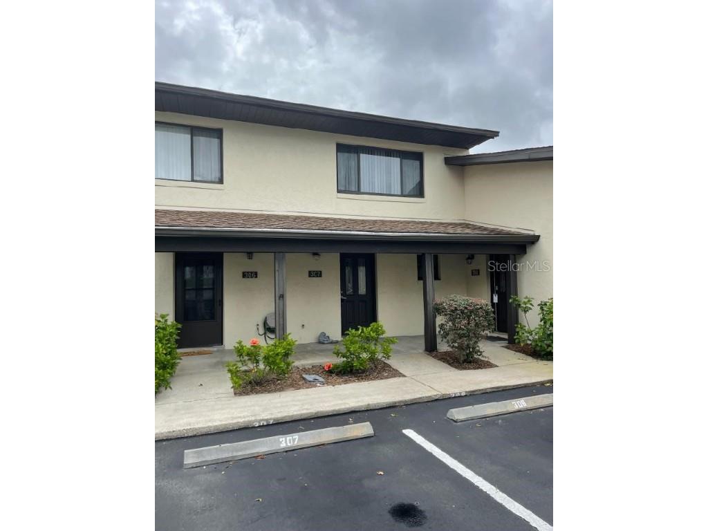 1637 SE Paradise Circle #307 Crystal River FL 34429 - CRYSTAL RIVER OM640059 image1