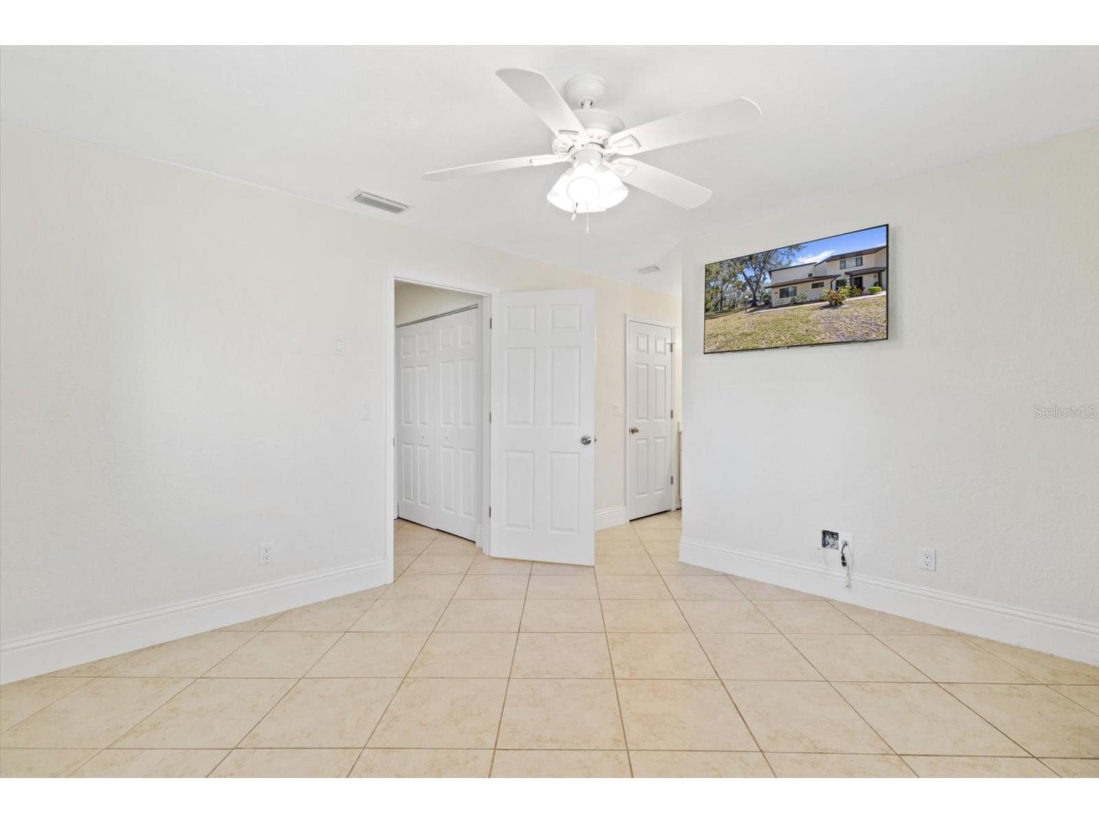 1637 SE Paradise Circle W #101 Crystal River FL 34429 TB8477419 image20