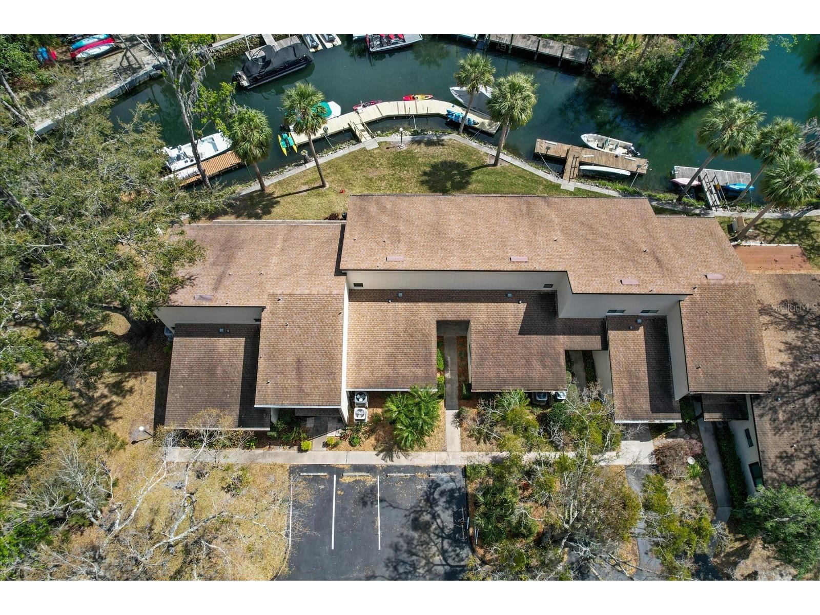 1637 SE Paradise Circle W #101 Crystal River FL 34429 TB8477419 image46
