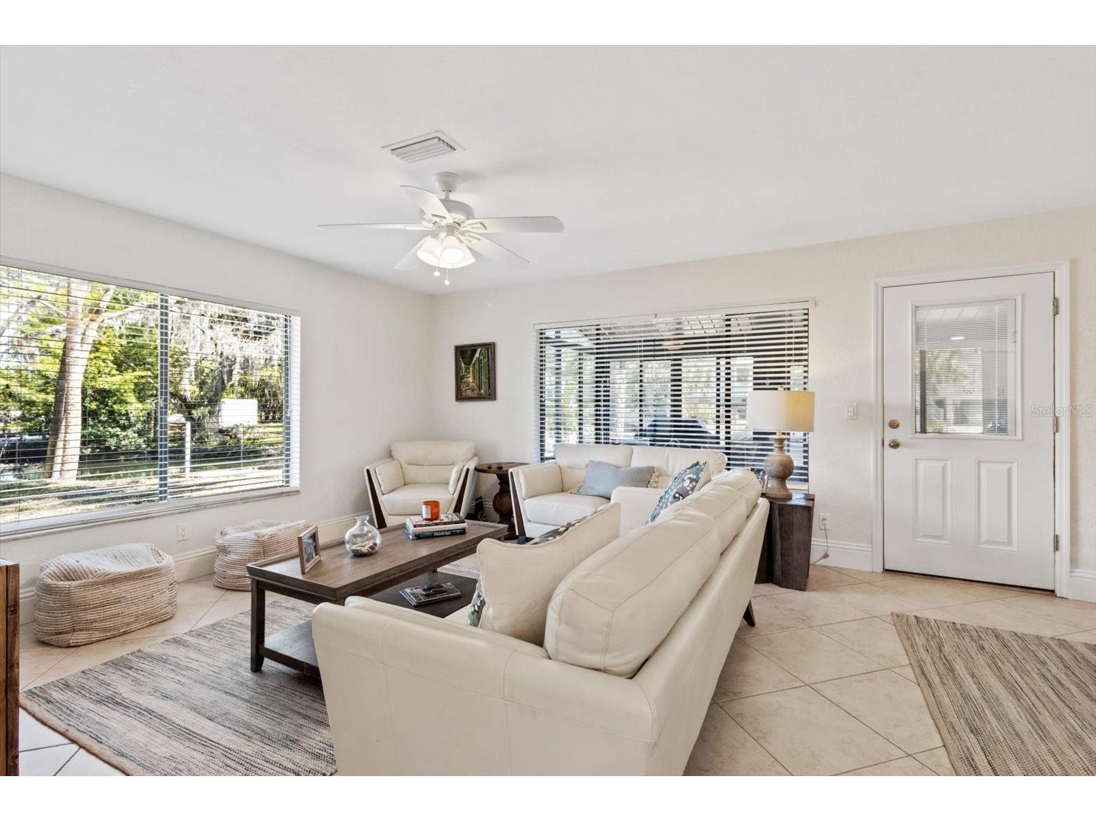 1637 SE Paradise Circle W #101 Crystal River FL 34429 TB8477419 image9