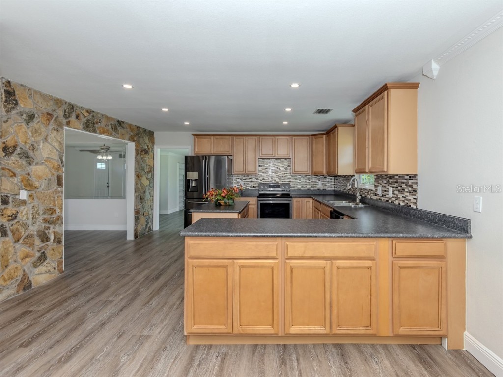 16372 Winburn Drive Sarasota FL 34240 N6140690 image13