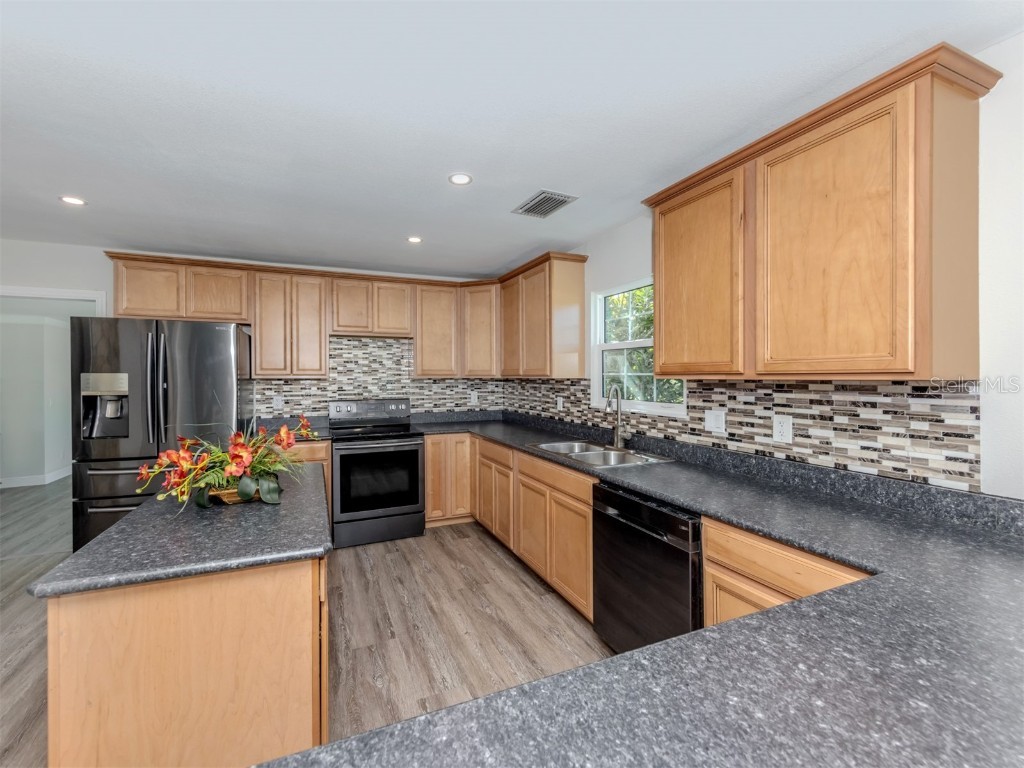 16372 Winburn Drive Sarasota FL 34240 N6140690 image14