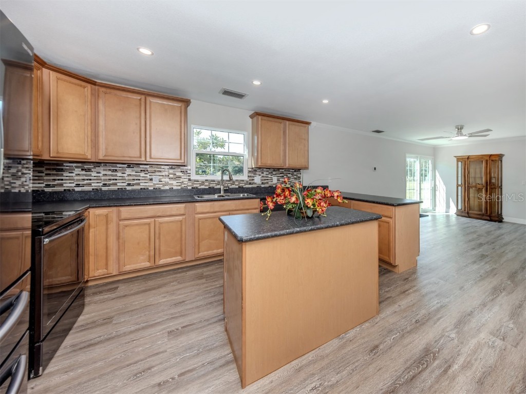 16372 Winburn Drive Sarasota FL 34240 N6140690 image17