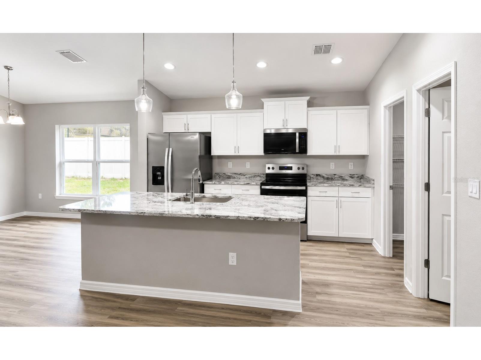 16375 SE 80th Terrace Summerfield FL 34491 OM725830 image2