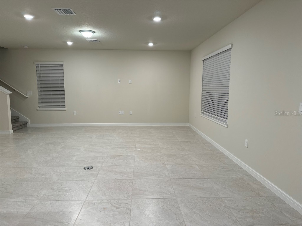 1638 Delightful Drive, Davenport, FL, 33896 MLS O6250408 Edina Realty