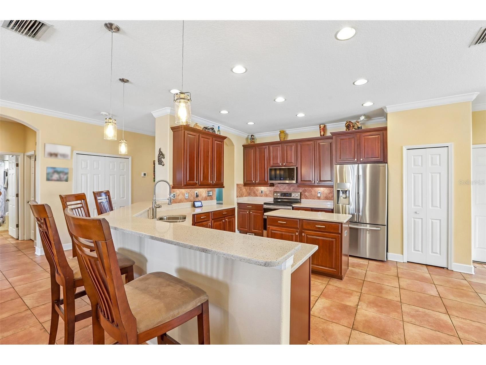 1638 Mira Lago Circle Ruskin FL 33570 TB8494933 image13