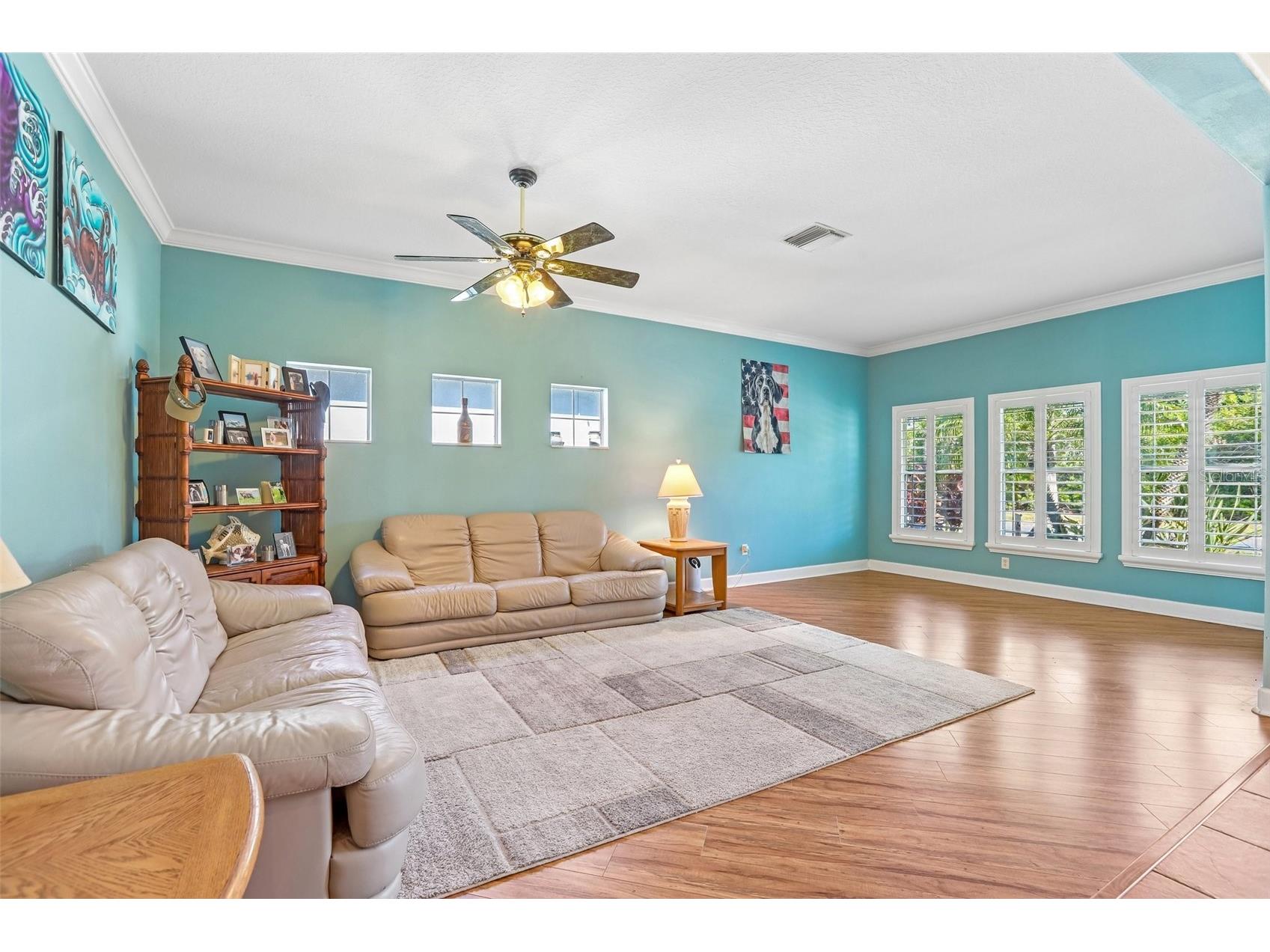 1638 Mira Lago Circle Ruskin FL 33570 TB8494933 image8