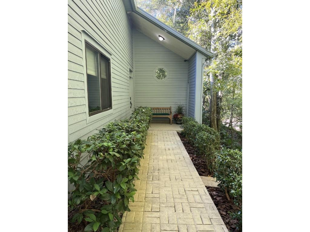 1638 NW 22 Circle Gainesville FL 32605 T3479668 image1