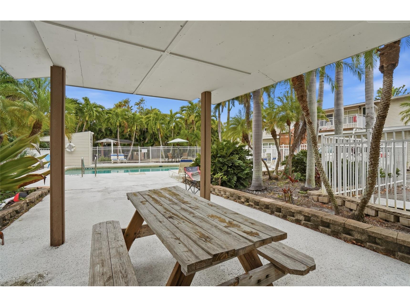 1638 Redwood Street #1 Sarasota FL 34231 A4692638 image10