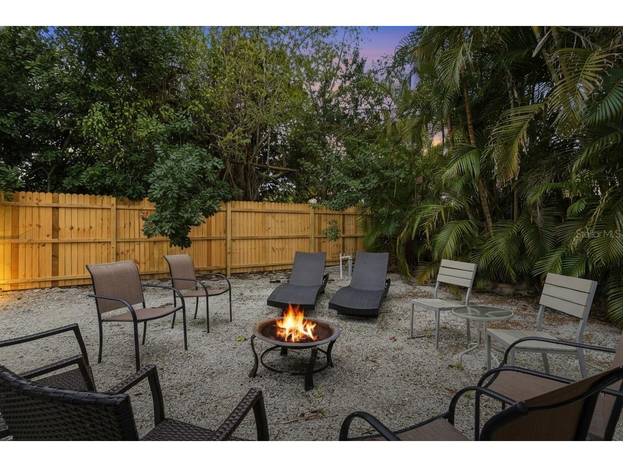1638 Redwood Street #1 Sarasota FL 34231 A4692638 image12
