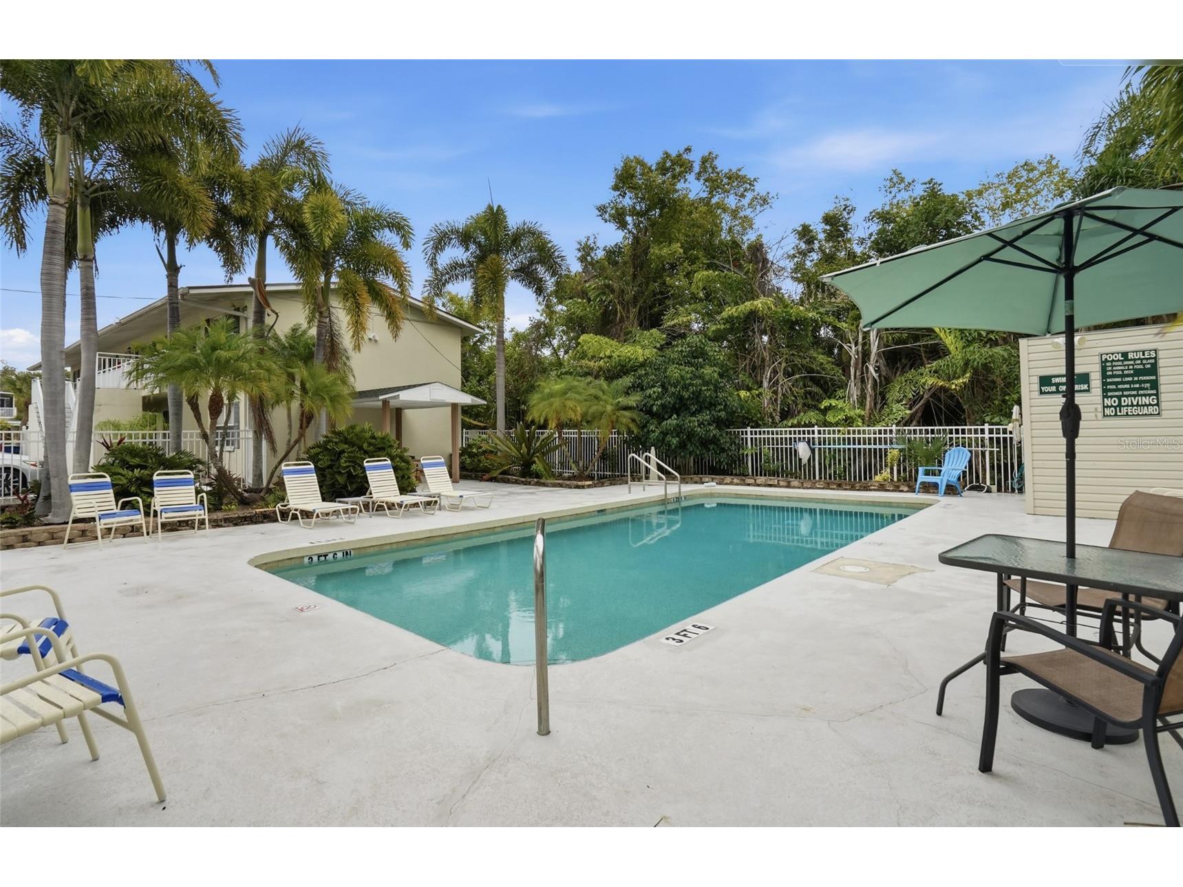 1638 Redwood Street #1 Sarasota FL 34231 A4692638 image9