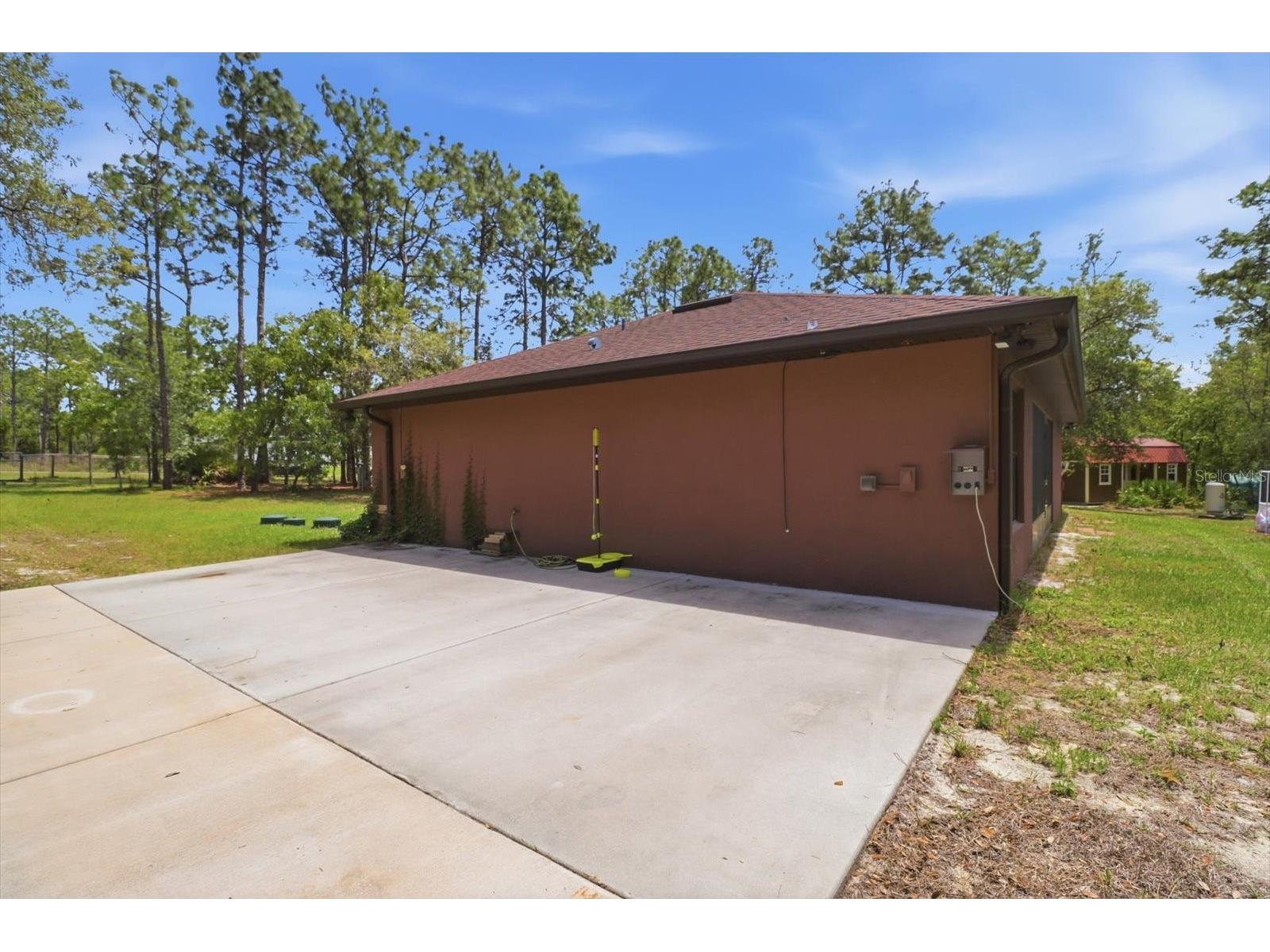 16389 Margot Road Weeki Wachee FL 34614 W7885078 image35