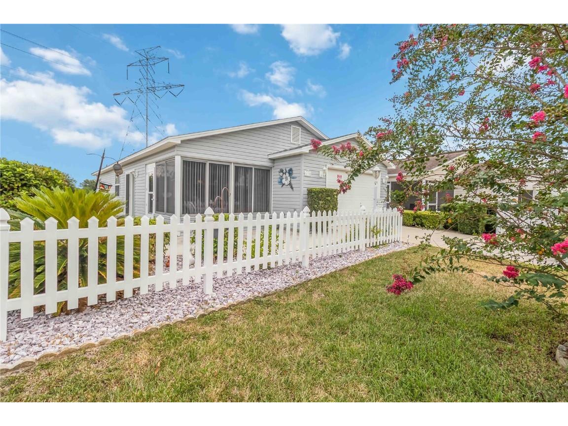 1639 Campos Drive The Villages FL 32162 O6333604 image2