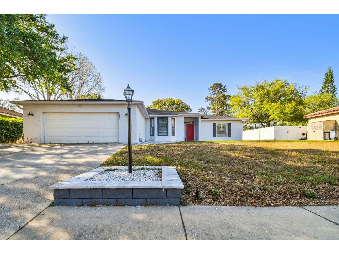 1639 Lakeside Drive Tarpon Springs FL 34688 T3449424 image1