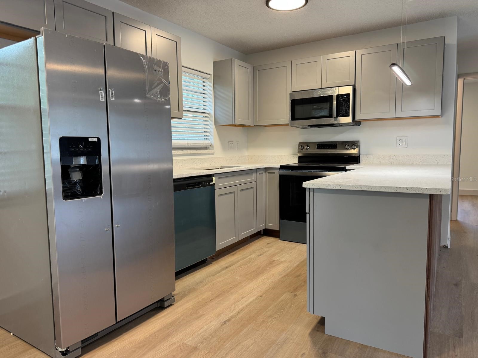 1639 Spring Lake Road Fruitland Park FL 34731 W7885558 image3