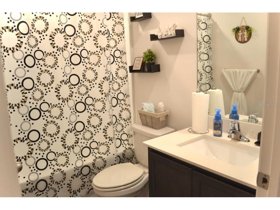 1639 Swan Lake Circle Dundee FL 33838 P4936205 image9