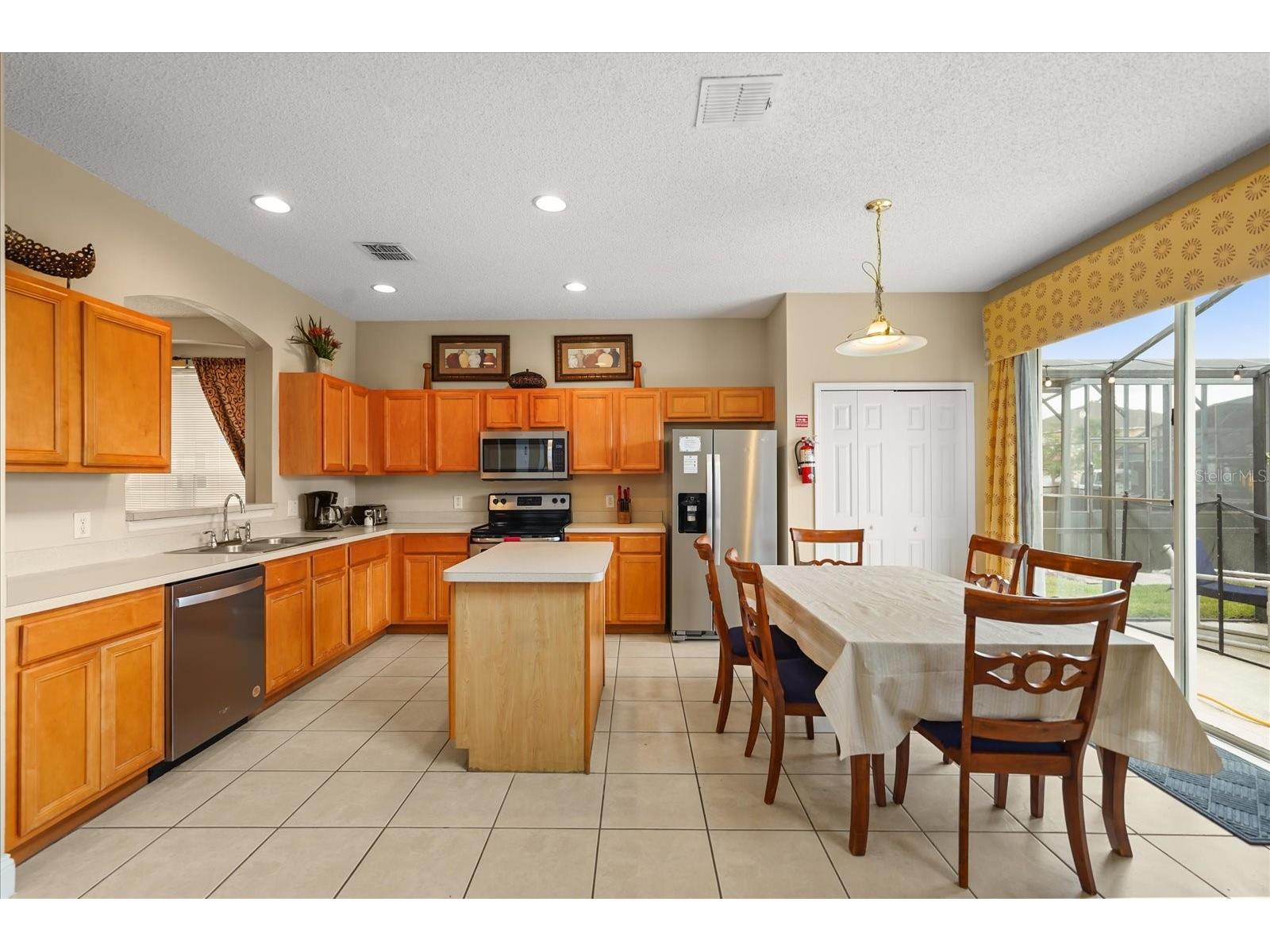 164 Castaway Beach Way Kissimmee FL 34746 O6401551 image14