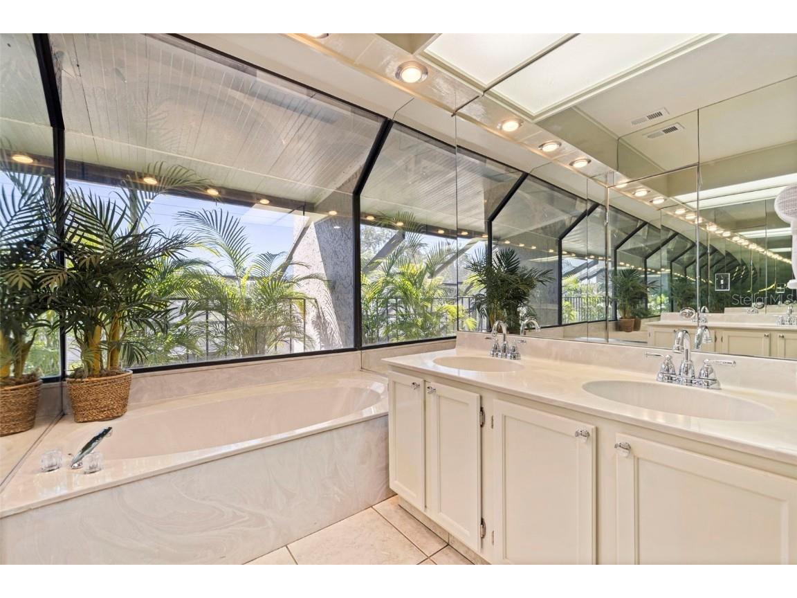 164 E Davis Boulevard Tampa FL 33606 TB8442504 image21