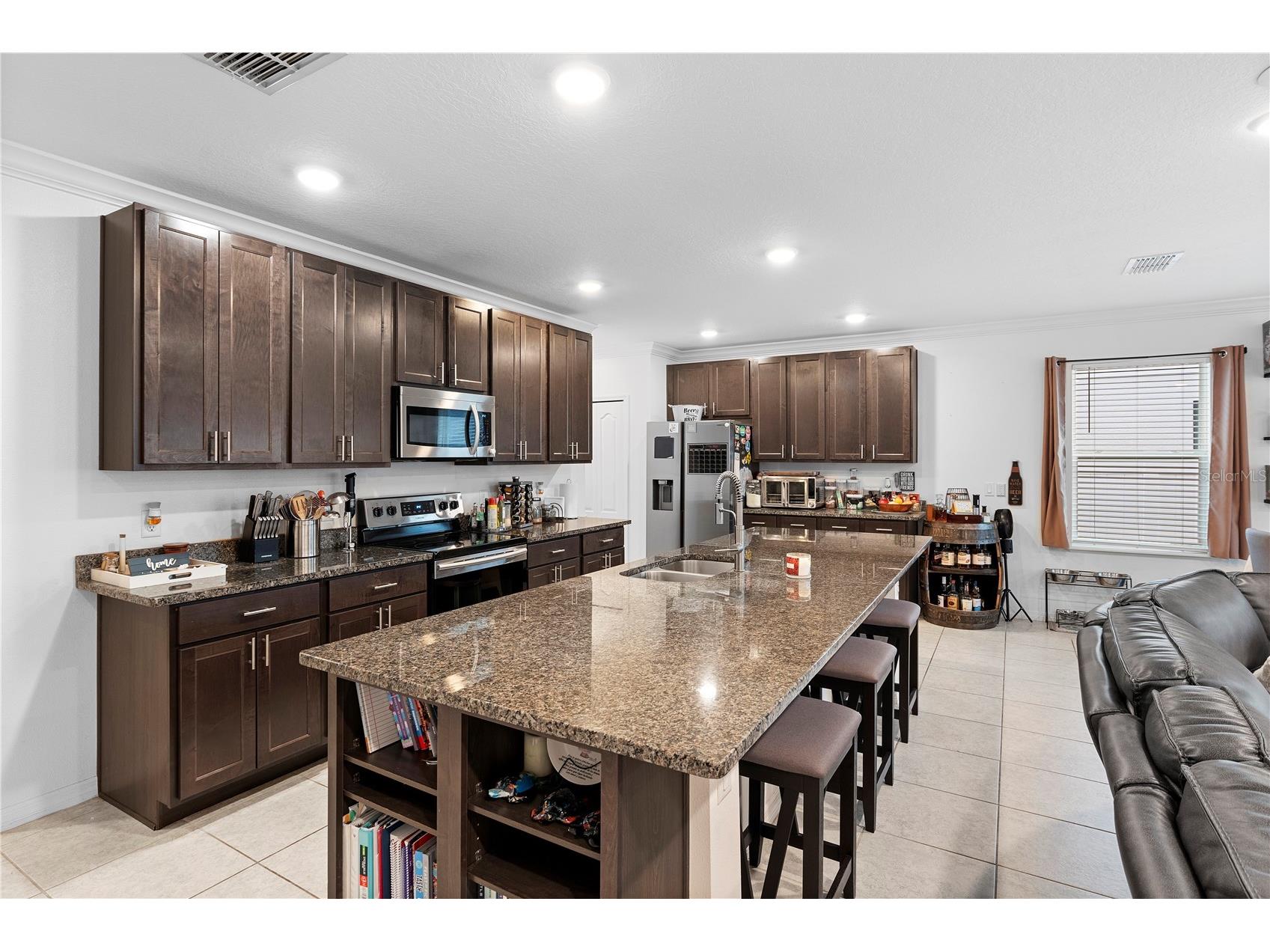 164 E Fiesta Key Loop Deland FL 32720 V4948825 image2