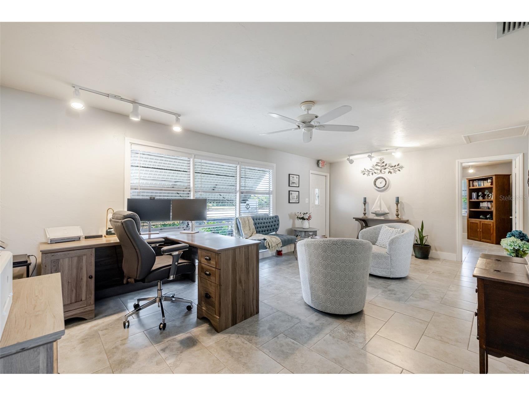 164 Pondella Road North Fort Myers FL 33903 C7521209 image11