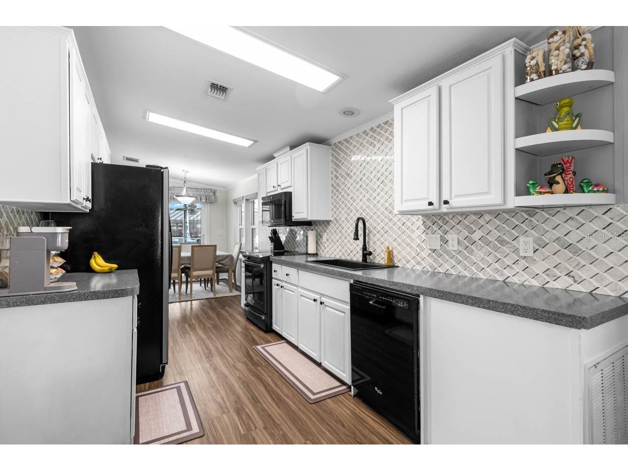 164 S Saint Thomas Circle Apollo Beach FL 33572 TB8502543 image9