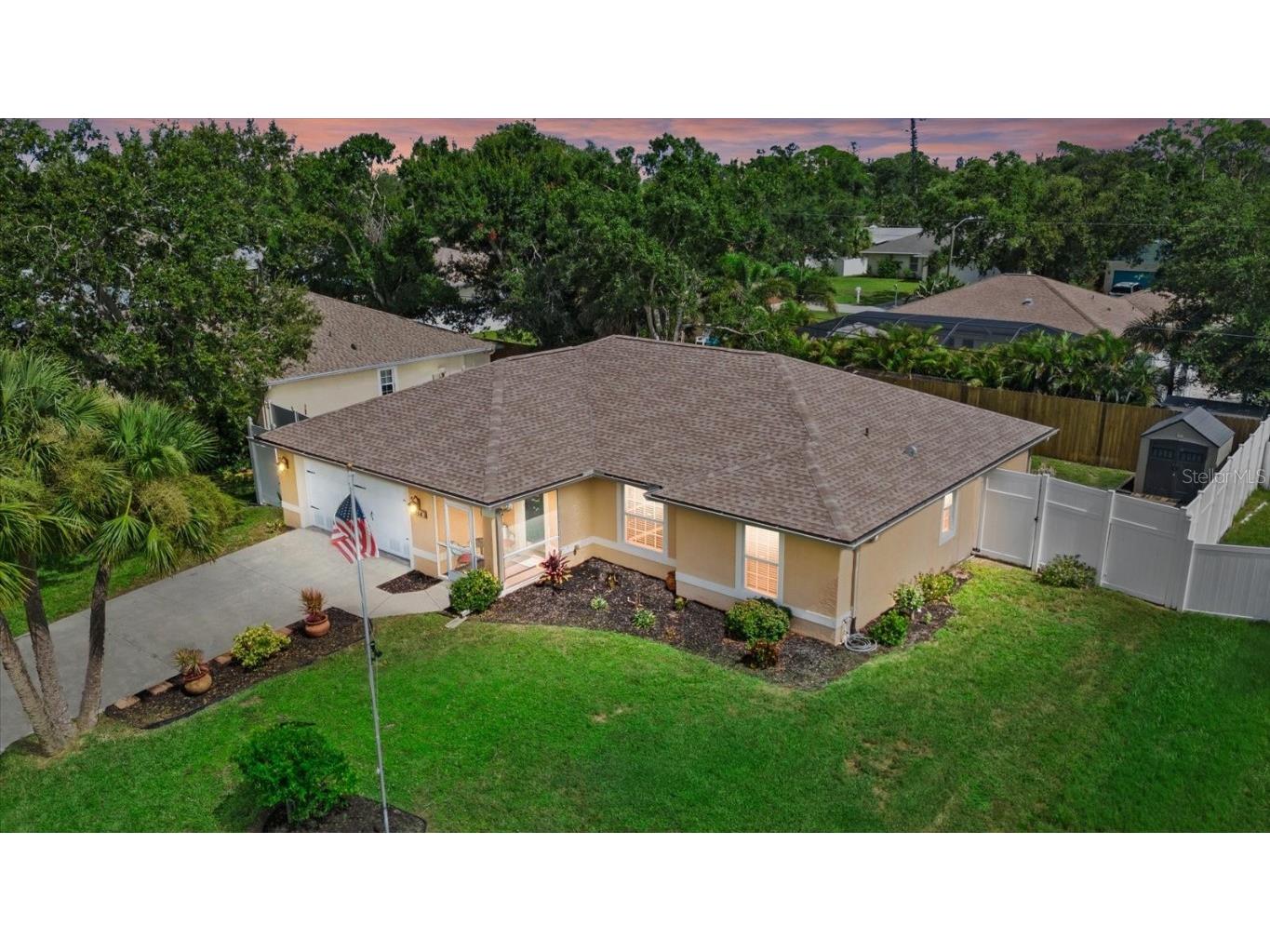 164 Temple Road Venice FL 34293 A4659143 image2