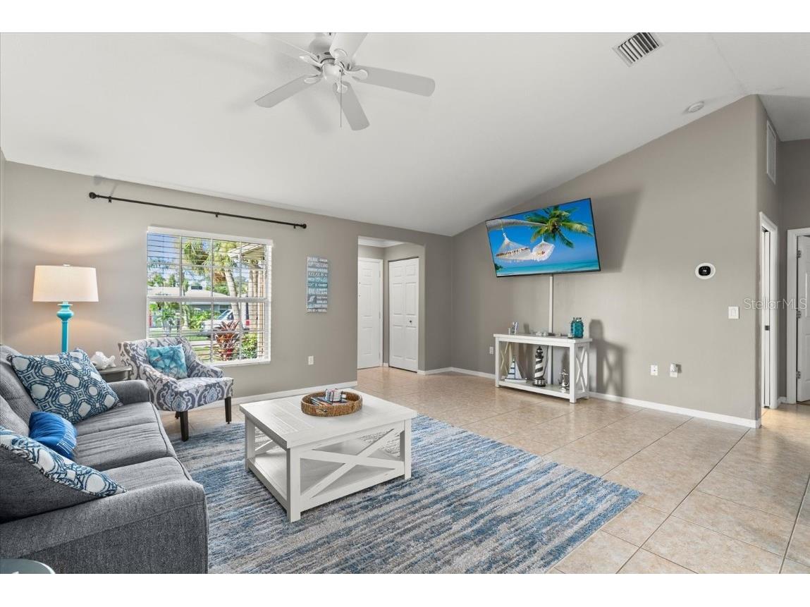 164 Temple Road Venice FL 34293 A4659143 image5