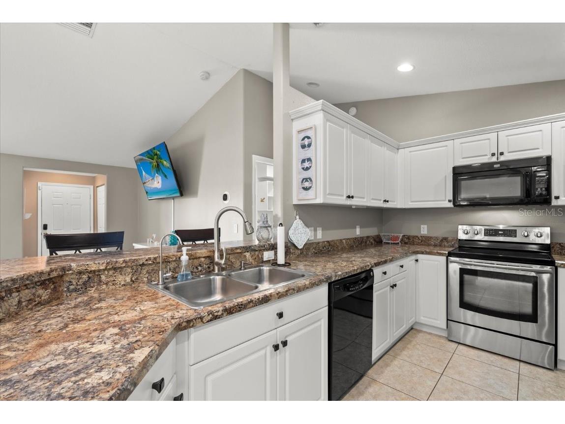 164 Temple Road Venice FL 34293 A4659143 image7