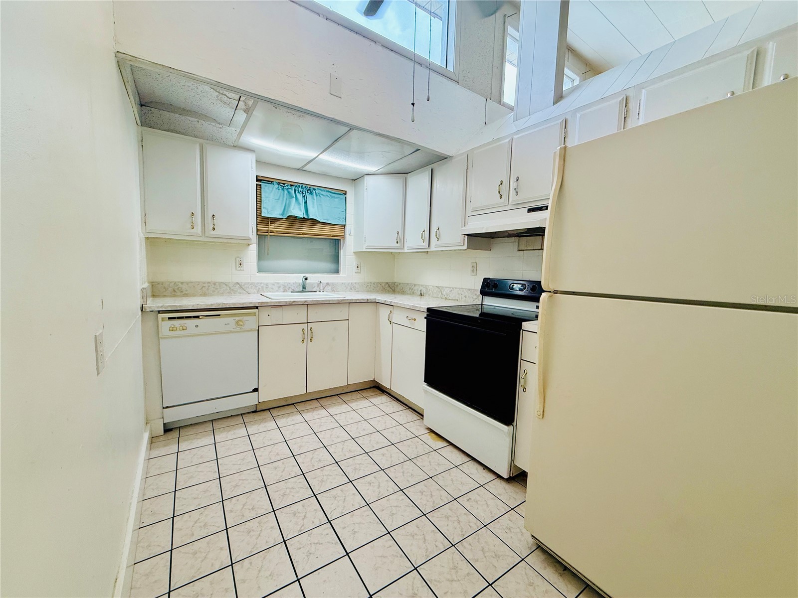 164 Tradewinds Drive NW Port Charlotte FL 33952 A4687990 image4