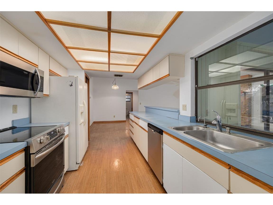 1640 Country Lane Dunedin FL 34698 TB8427741 image11