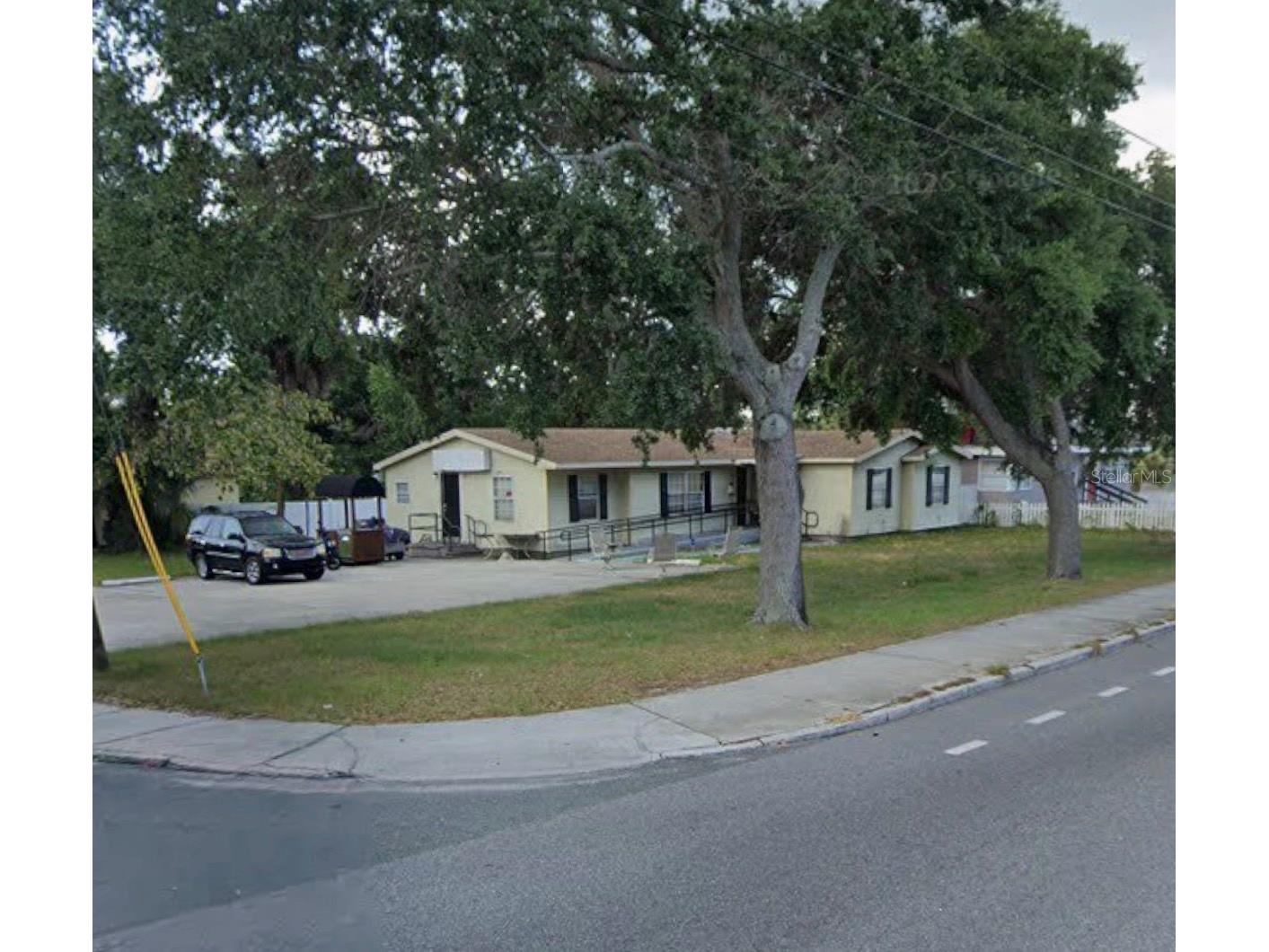 1640 Dr Martin Luther King Jr Street S #J Saint Petersburg FL 33701 L4959884 image2