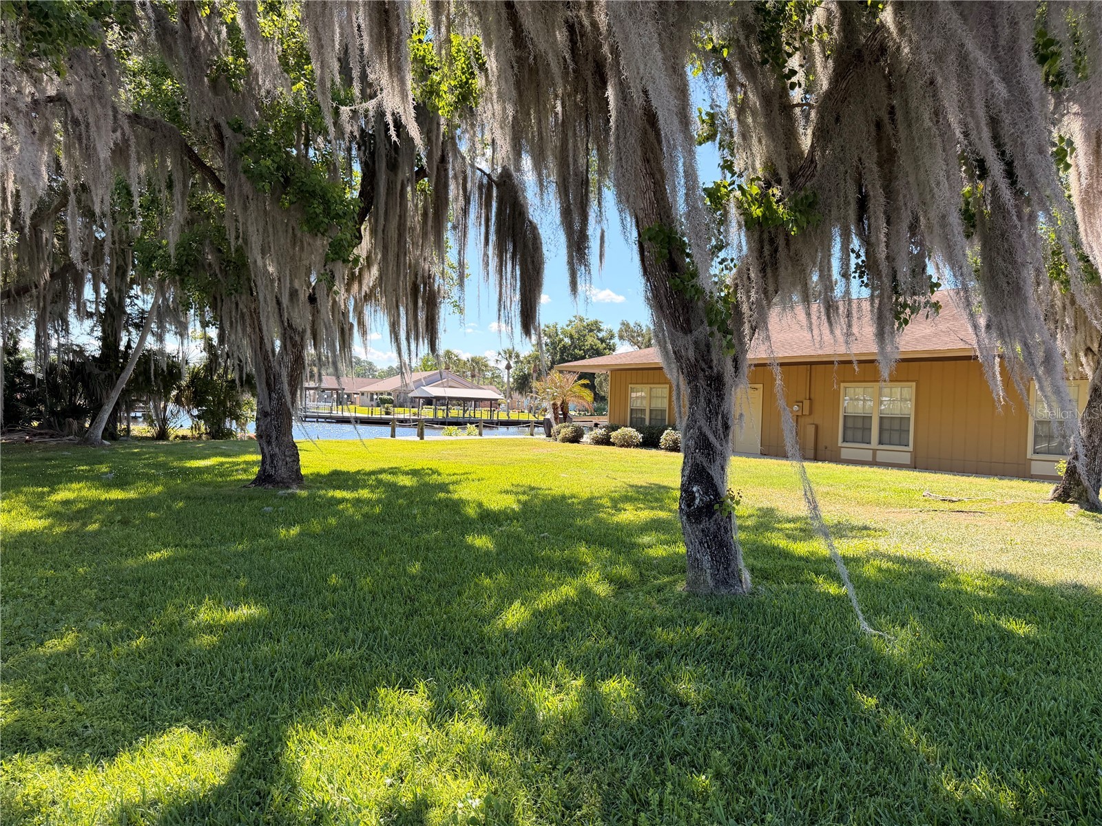 1640 Juno Tr #205B Astor FL 32102 - ST JOHN'S RIVER R4911087 image33