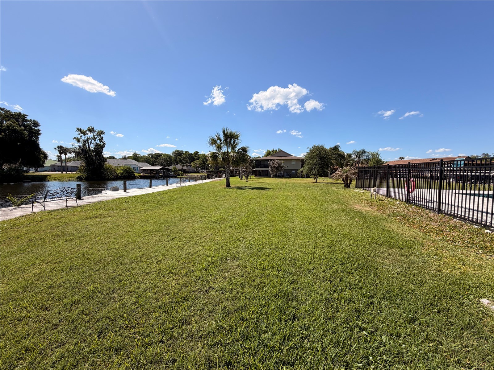 1640 Juno Tr #205B Astor FL 32102 - ST JOHN'S RIVER R4911087 image41
