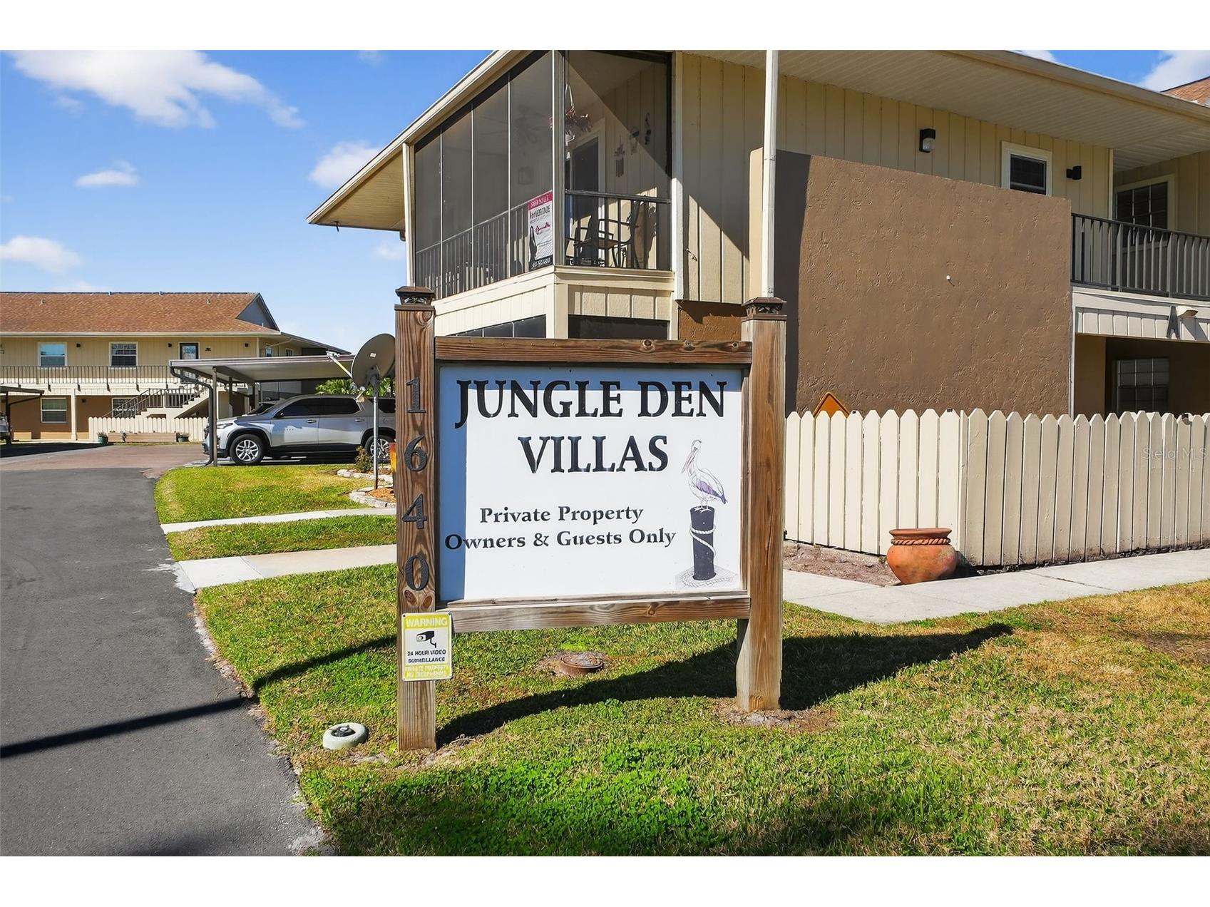 1640 Juno Trail #102A Astor FL 32102 - ST. JOHN'S RIVER V4946984 image2