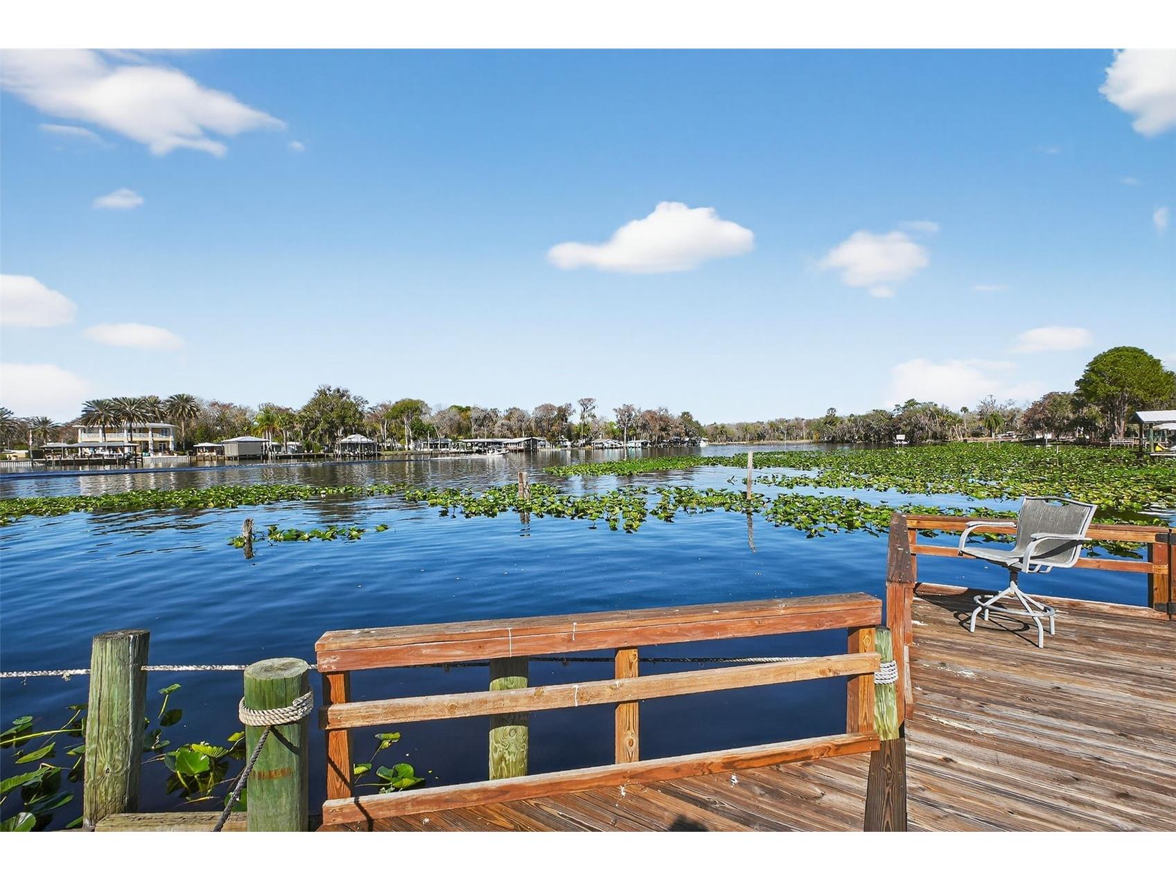 1640 Juno Trail #102A Astor FL 32102 - ST. JOHN'S RIVER V4946984 image42