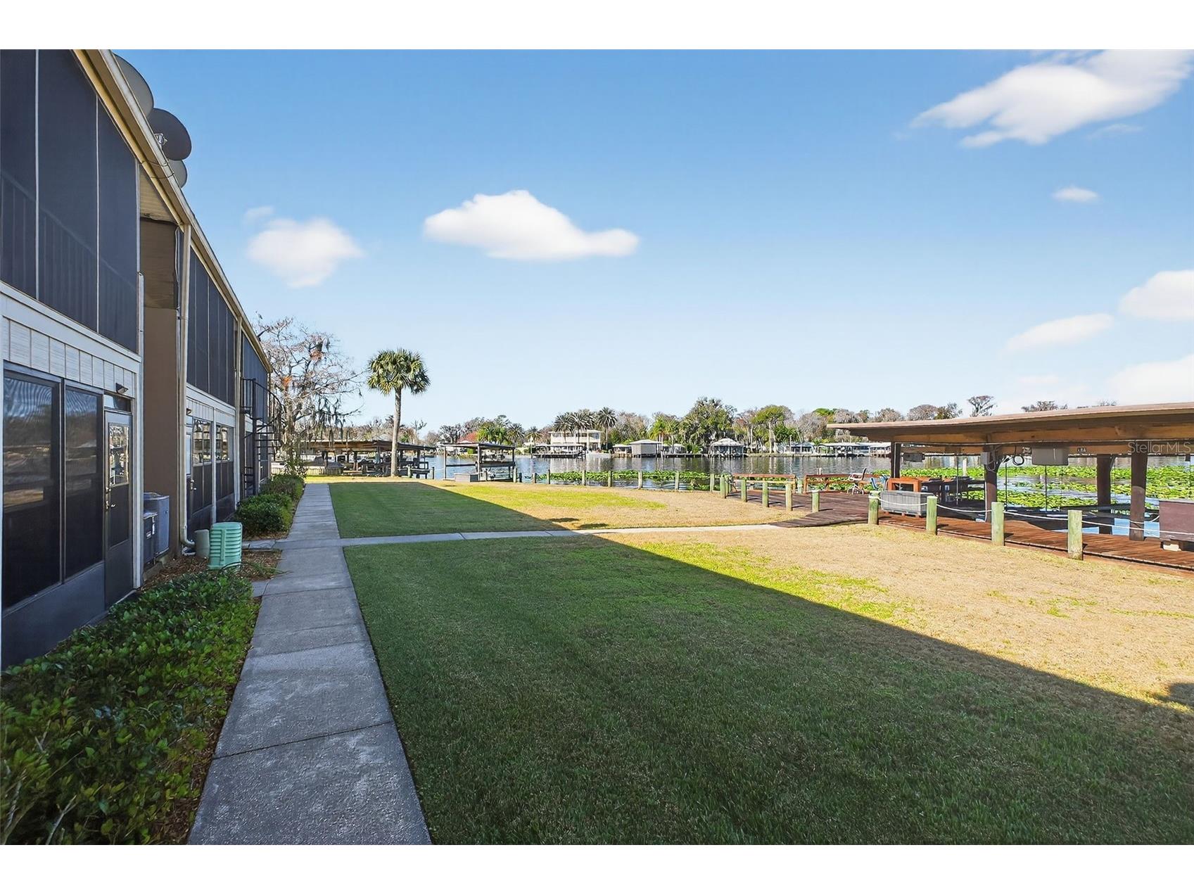 1640 Juno Trail #102A Astor FL 32102 - ST. JOHN'S RIVER V4946984 image59