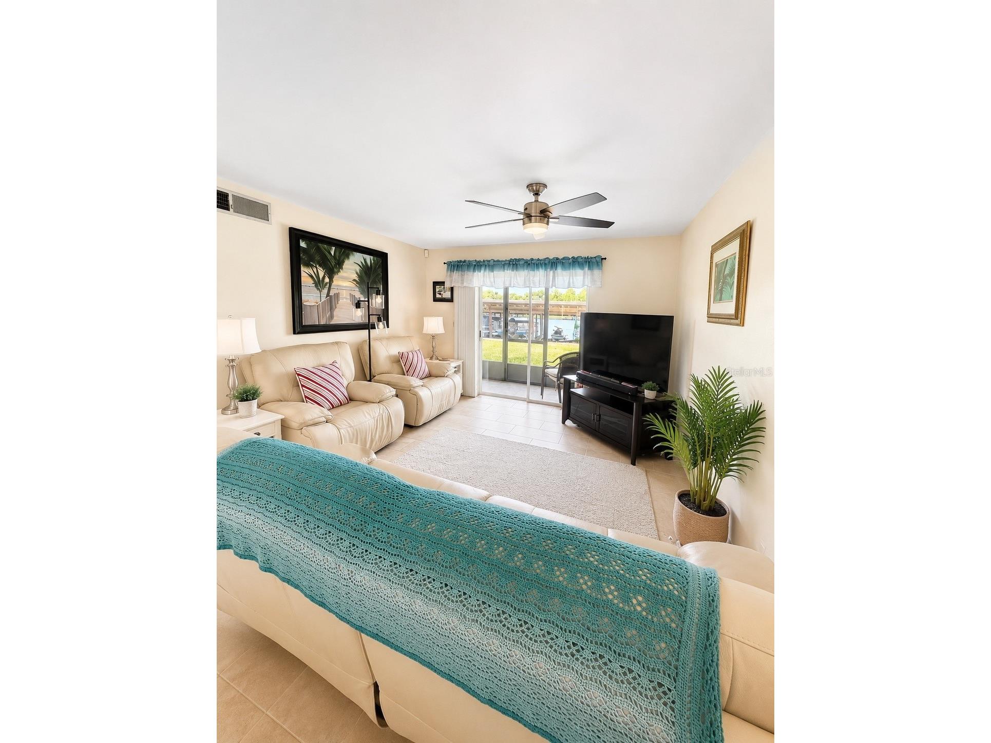 1640 Juno Trail #102D Astor FL 32102 - ST JOHNS RIVER V4949386 image6